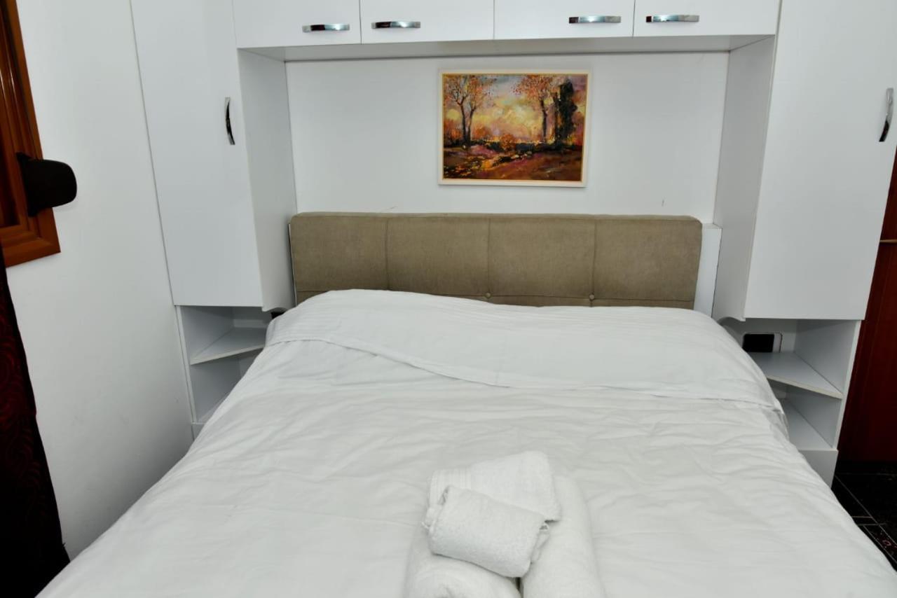 Villas Apartments Shahaj Wlora Zewnętrze zdjęcie